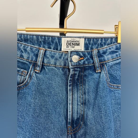 Zara classic mom fit size 4 NEW WITH TAGS! Super high waisted - Picture 2 of 10